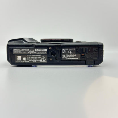 【最速発送】 コンパクトデジタルカメラ Tough TG-6 ボディ【難有】