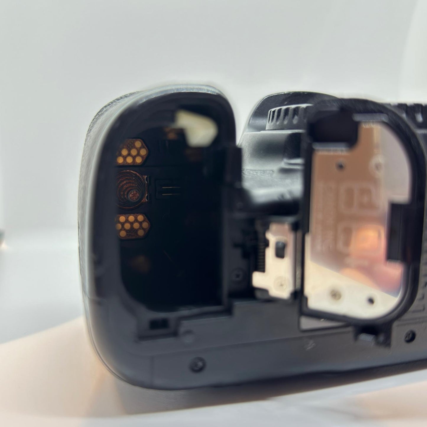【全額返金保証】【最速発送】 デジタル一眼 EOS 7D Mark II ボディ 動作確認済