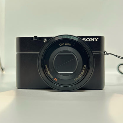 【全額返金保証】【最速発送】 コンパクトデジタルカメラ サイバーショット DSC-RX100 動作確認済