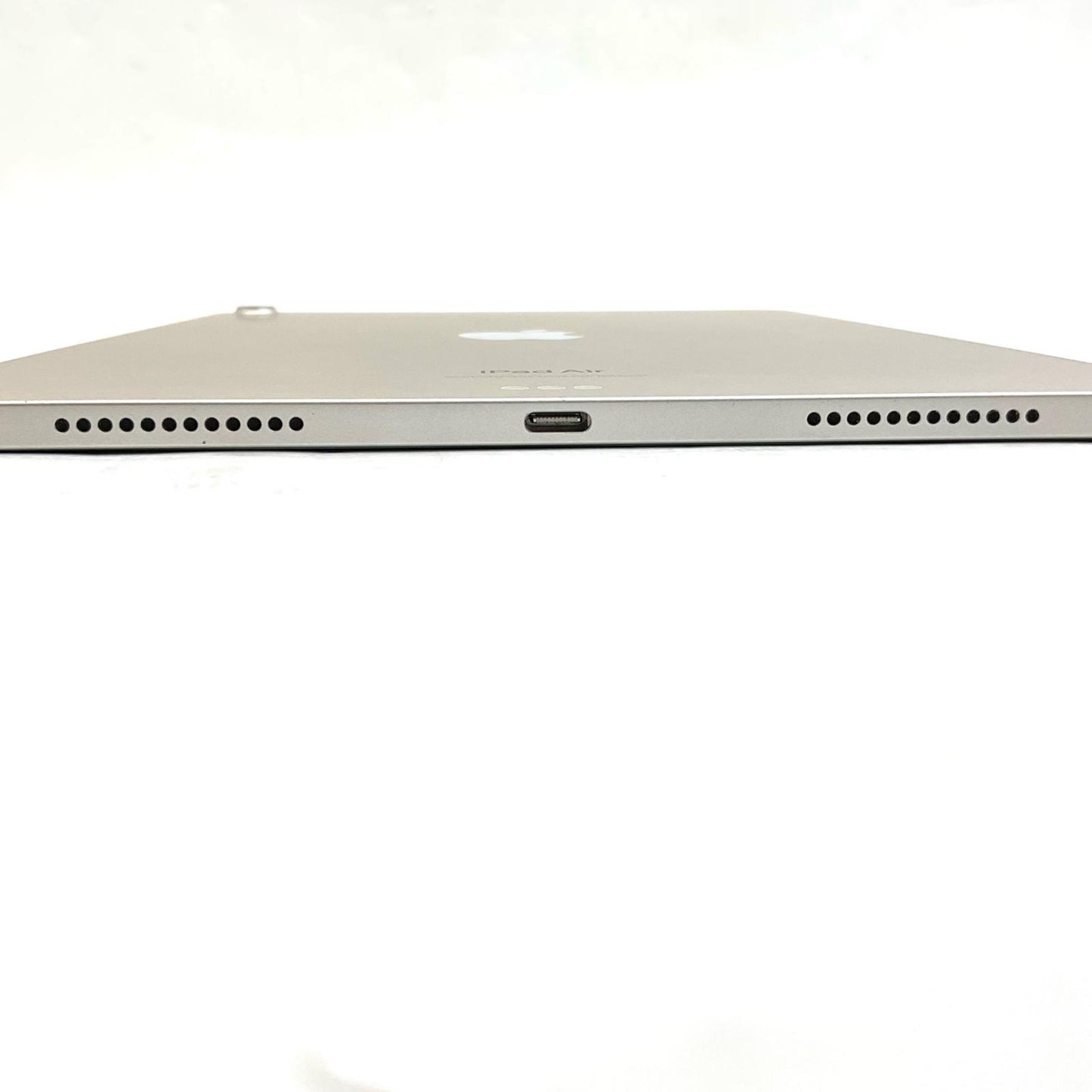 【全額返金保証】【最速発送】Apple iPad Air 10.9インチ 第5世代 256GB スターライト Wi-Fi 美品 動作確認済