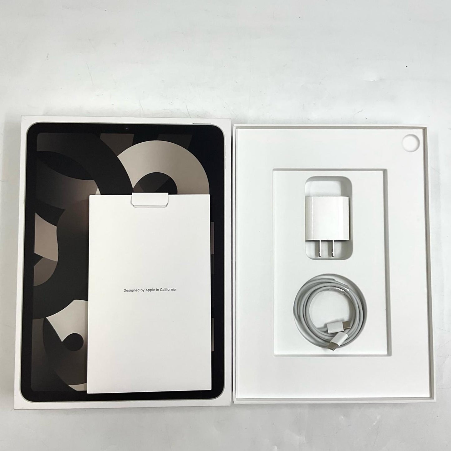 【全額返金保証】【最速発送】Apple iPad Air 10.9インチ 第5世代 256GB スターライト Wi-Fi 美品 動作確認済