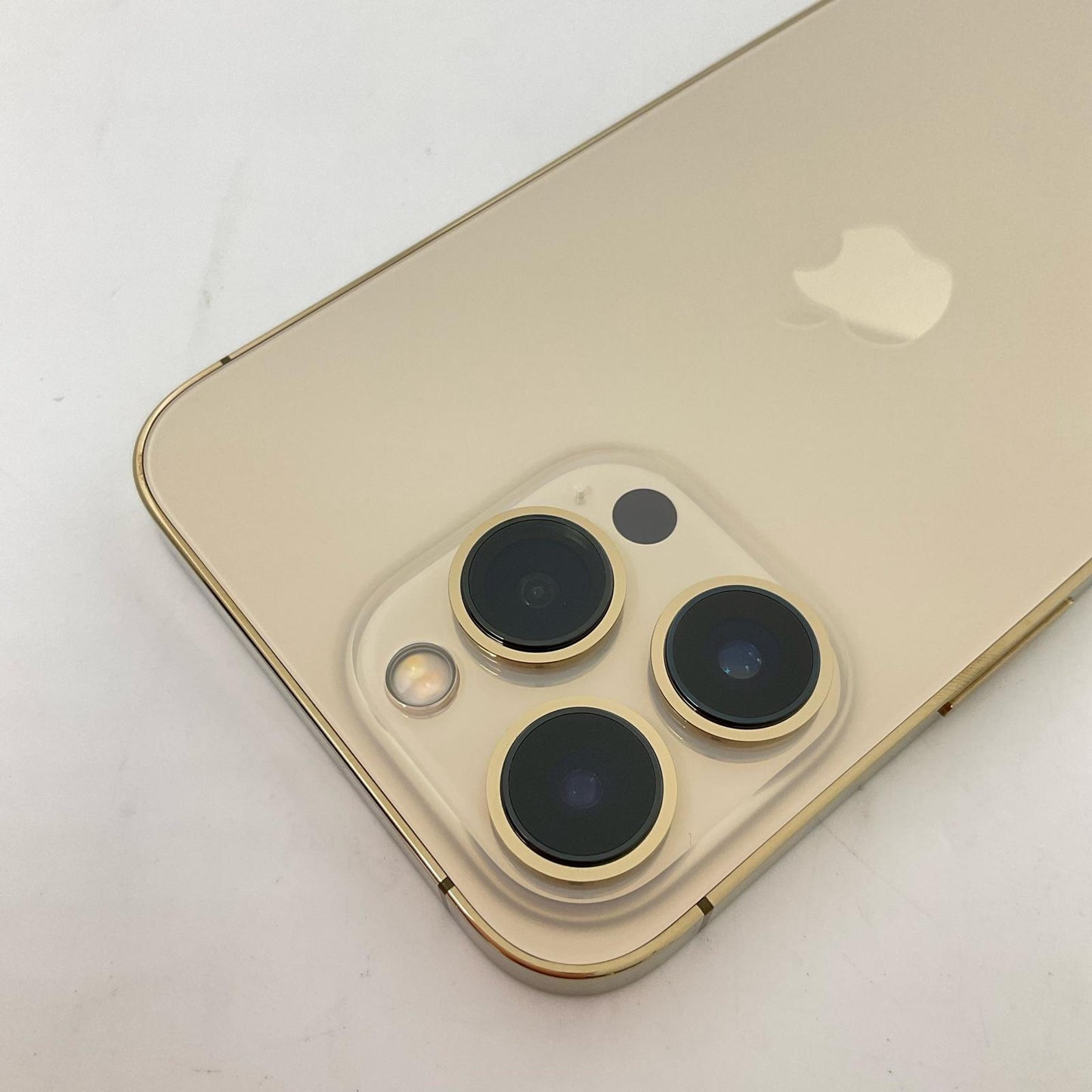 【全額返金保証】【最速発送】Apple iPhone iPhone 13 Pro 128GB ゴールド au 白ロム 美品 動作確認済 100%