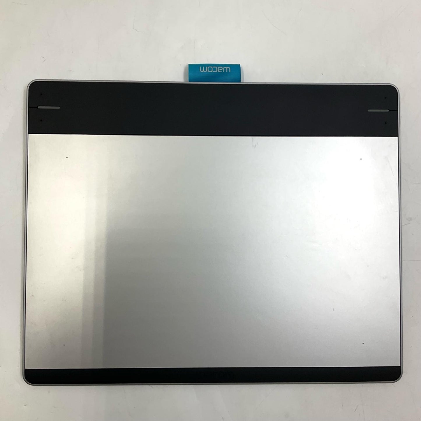 【全額返金保証】【最速発送】WACOM Intuos comic medium CTH-680/S 動作確認済