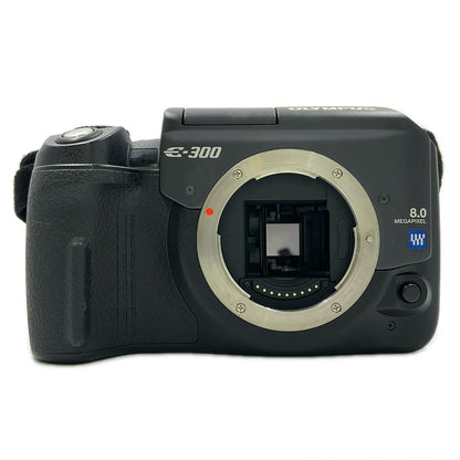 【最速発送】OLYMPUS デジタル一眼 E-300 レンズセット ブラック【難有】