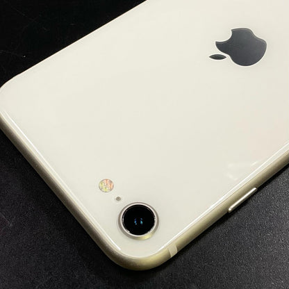 【全額返金保証】【最速発送】Apple iPhone iPhone SE（第3世代） 128GB スターライト SIMフリー 白ロム 動作確認済 77%