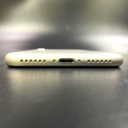 【全額返金保証】【最速発送】Apple iPhone iPhone SE（第3世代） 128GB スターライト SIMフリー 白ロム 動作確認済 77%