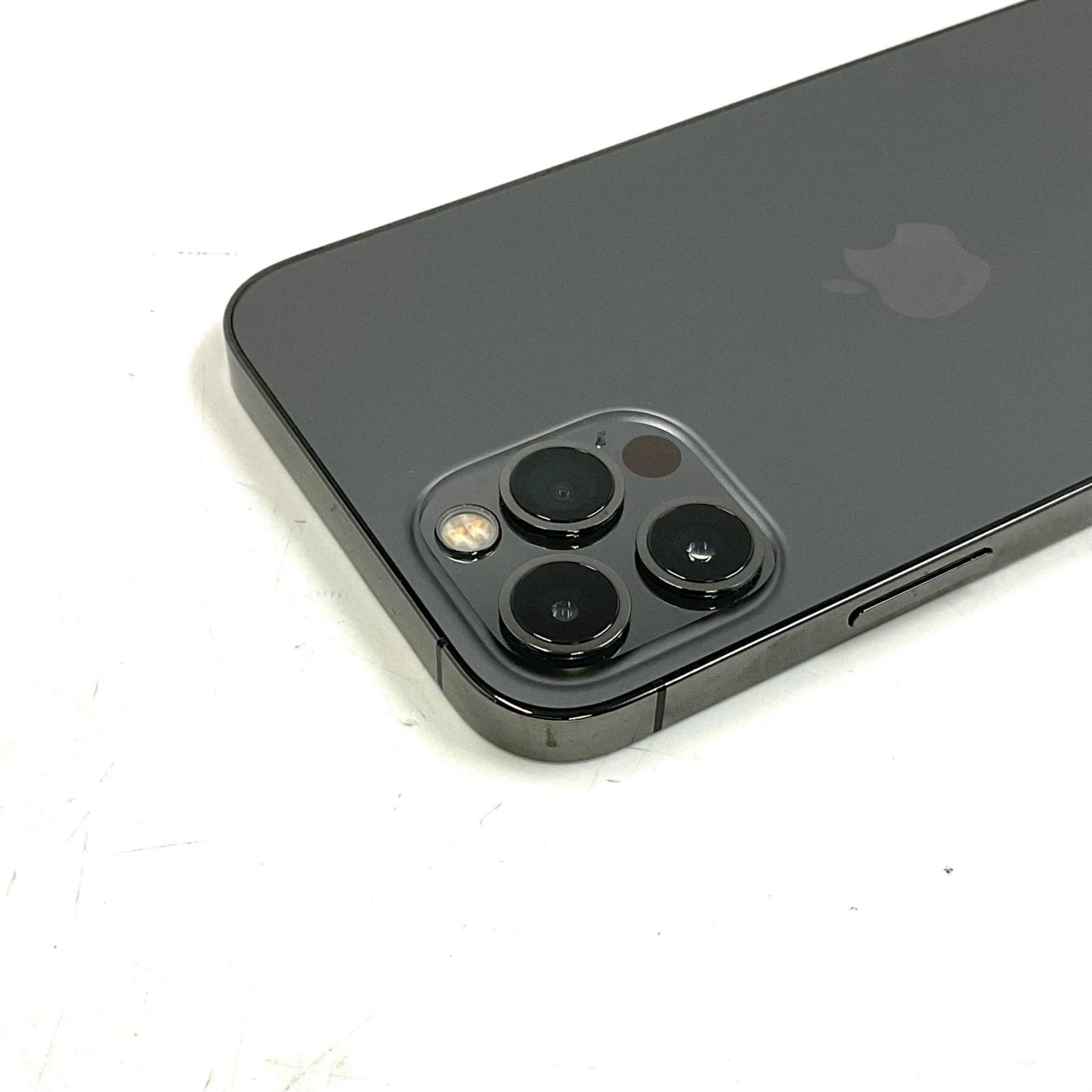 【全額返金保証】【最速発送】Apple iPhone 12 Pro 256GB グラファイト docomo SIMフリー 白ロム 美品 動作確認済 85%