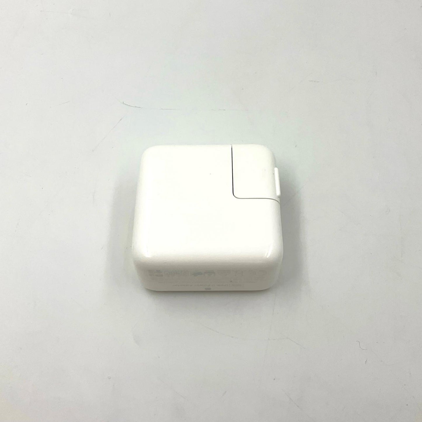 【全額返金保証】【最速発送】Apple MacBook Air 13インチ 2020 Apple M1 8GB 256GB シルバー 96% 動作確認済