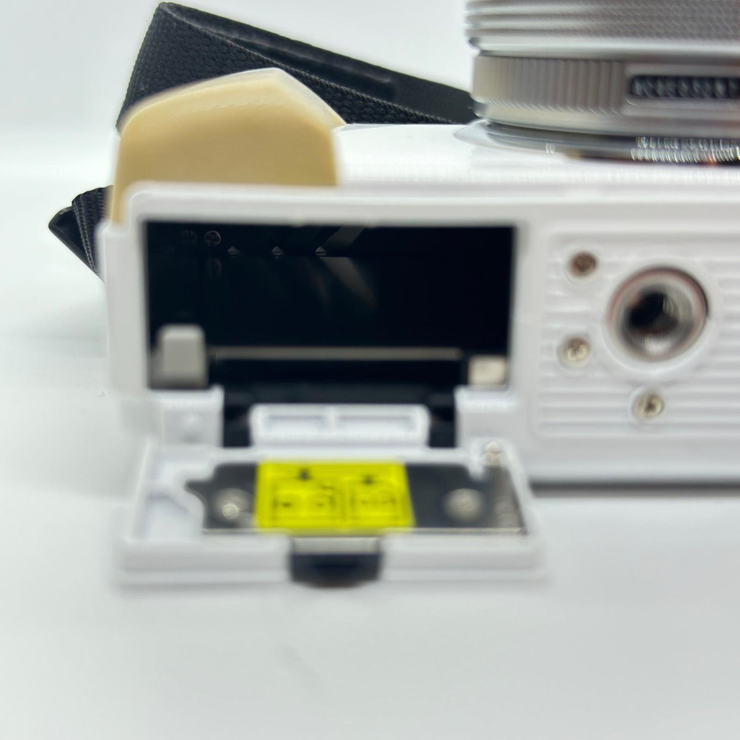 【全額返金保証】【最速発送】OLYMPUS デジタル一眼 オリンパス・ペン Lite E-PL1s レンズキット ホワイト 動作確認済