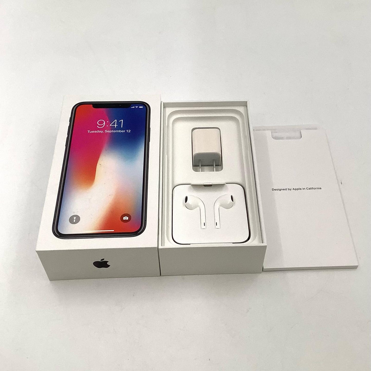 【全額返金保証】【最速発送】Apple iPhone iPhone X 64GB スペースグレイ docomo 白ロム 動作確認済 75%