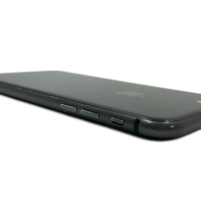 【全額返金保証】【最速発送】Apple iPhone iPhone 8 64GB スペースグレイ docomo 白ロム 動作確認済 83%
