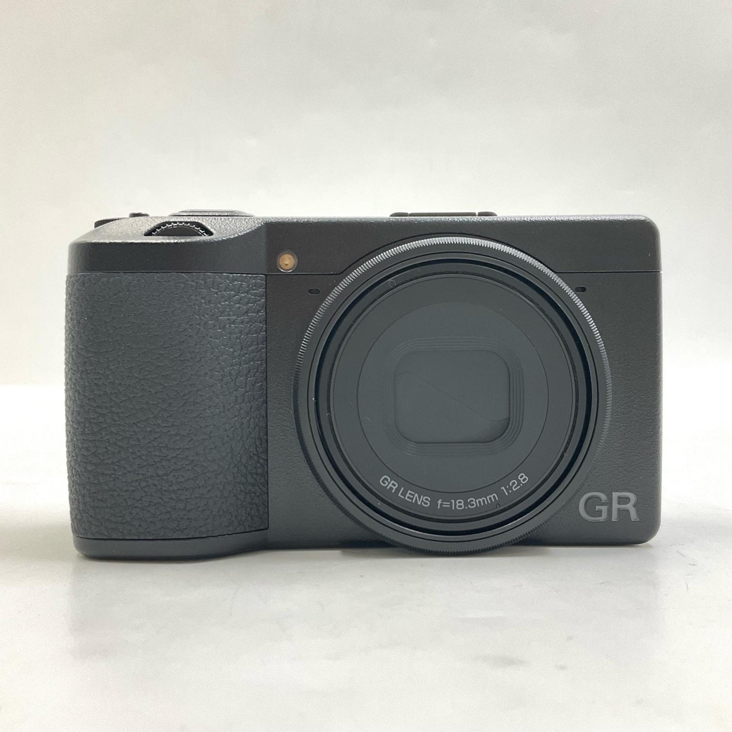 【全額返金保証】【最速発送】RICOH コンパクトデジタルカメラ GR III 超美品 動作確認済
