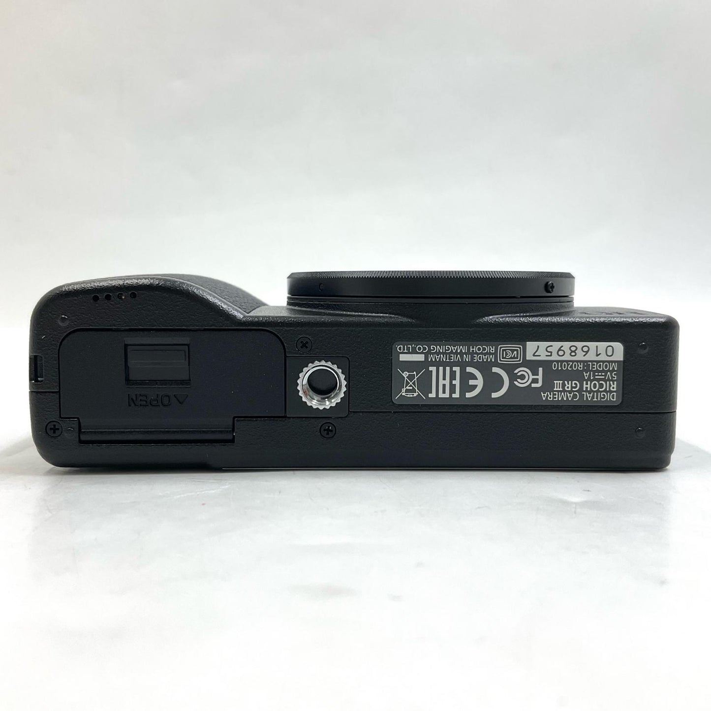 【全額返金保証】【最速発送】RICOH コンパクトデジタルカメラ GR III 超美品 動作確認済