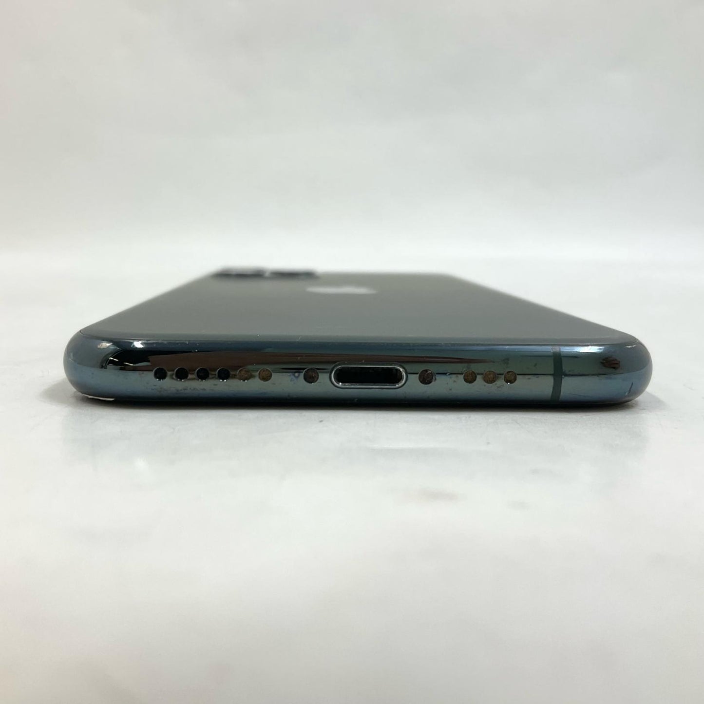 【全額返金保証】【最速発送】Apple iPhone iPhone Pro 11 64GB ミッドナイトグリーン au 白ロム 動作確認済 70%