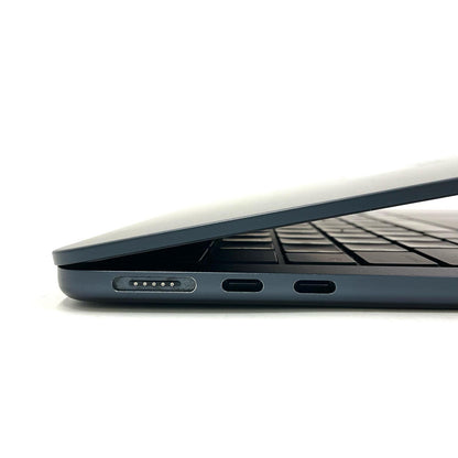 【全額返金保証】【最速発送】Apple MacBook Air 13インチ 2022 Apple M2 8GB 512GB ミッドナイト 100% 美品 動作確認済