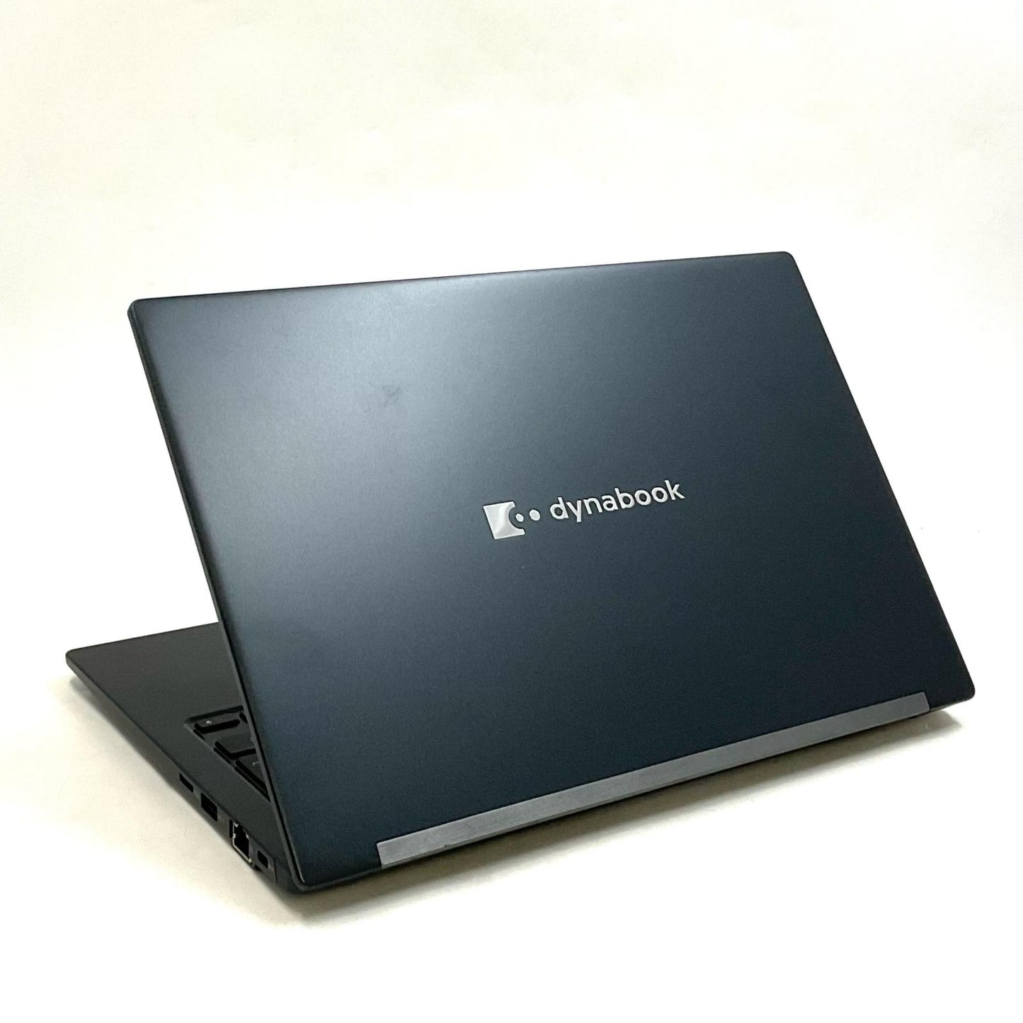 【全額返金保証】【最速発送】dynabook GZ/HRL W6GZ83RRLD i5-1135G7 2.40GHz 8GB M.2 SSD 256GB 動作確認済