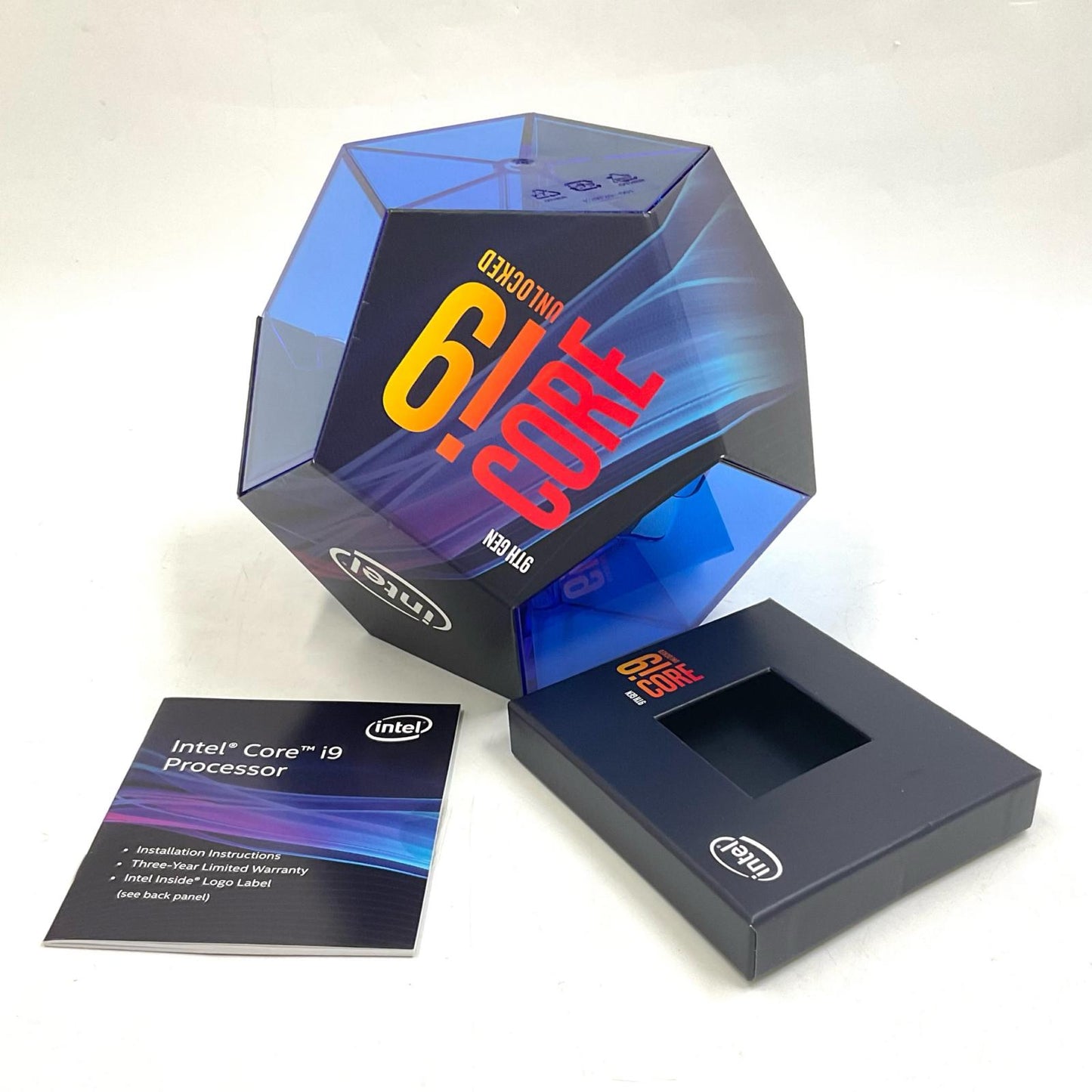 【全額返金保証】【最速発送】Intel CPU intel core i9-9900K 美品 動作確認済
