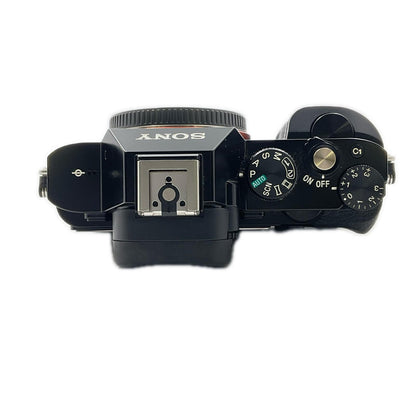 【全額返金保証】【最速発送】Sony デジタル一眼 α7S ILCE-7S ボディ ブラック 美品 動作確認済