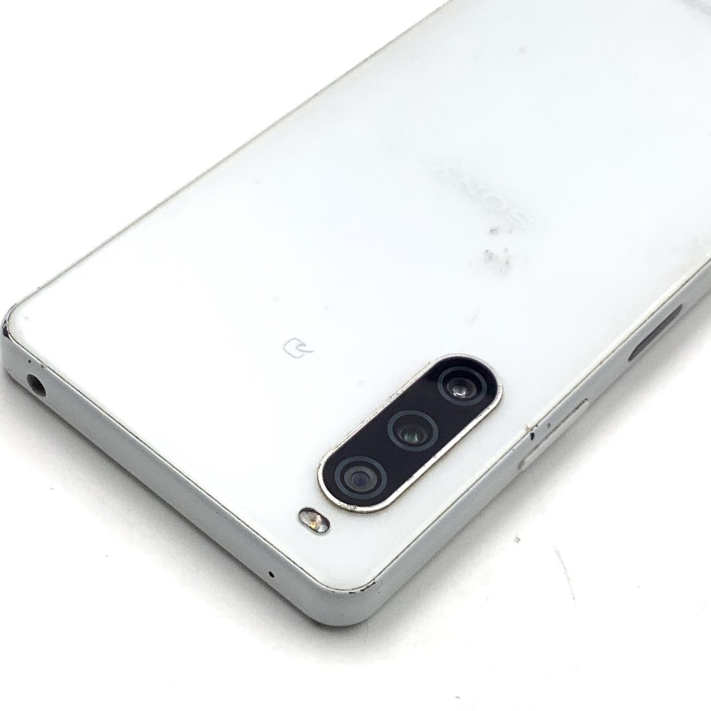 【最速発送】Sony Xperia 10 IV 128GB ホワイト系 docomo SIMフリー SO-52C 白ロム【難有】