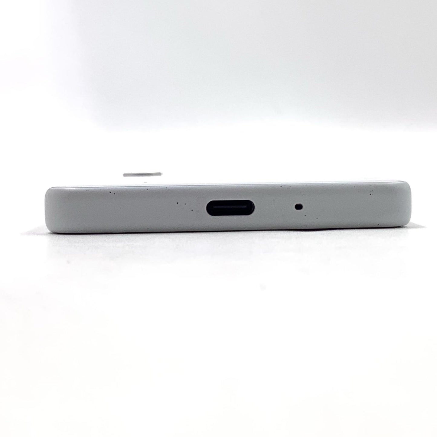 【最速発送】Sony Xperia 10 IV 128GB ホワイト系 docomo SIMフリー SO-52C 白ロム【難有】