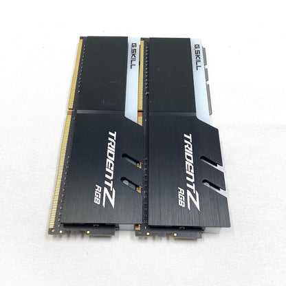 【全額返金保証】【最速発送】G.Skill メモリ DDR4 PC4-21300 8GB 2枚組 F4-2666C18D-16GTZR 美品 動作確認済