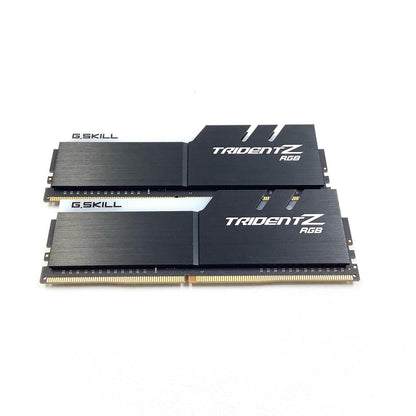 【全額返金保証】【最速発送】G.Skill メモリ DDR4 PC4-21300 8GB 2枚組 F4-2666C18D-16GTZR 美品 動作確認済