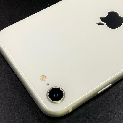 【全額返金保証】【最速発送】Apple iPhone iPhone SE（第3世代） 128GB スターライト Softbank SIMフリー 白ロム 動作確認済 73%
