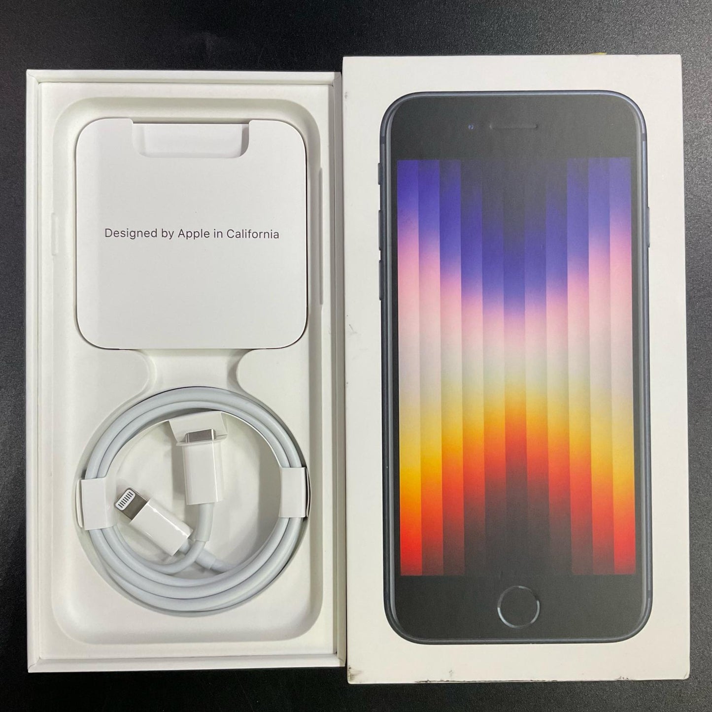 【全額返金保証】【最速発送】Apple iPhone iPhone SE（第3世代） 128GB スターライト Softbank SIMフリー 白ロム 動作確認済 73%