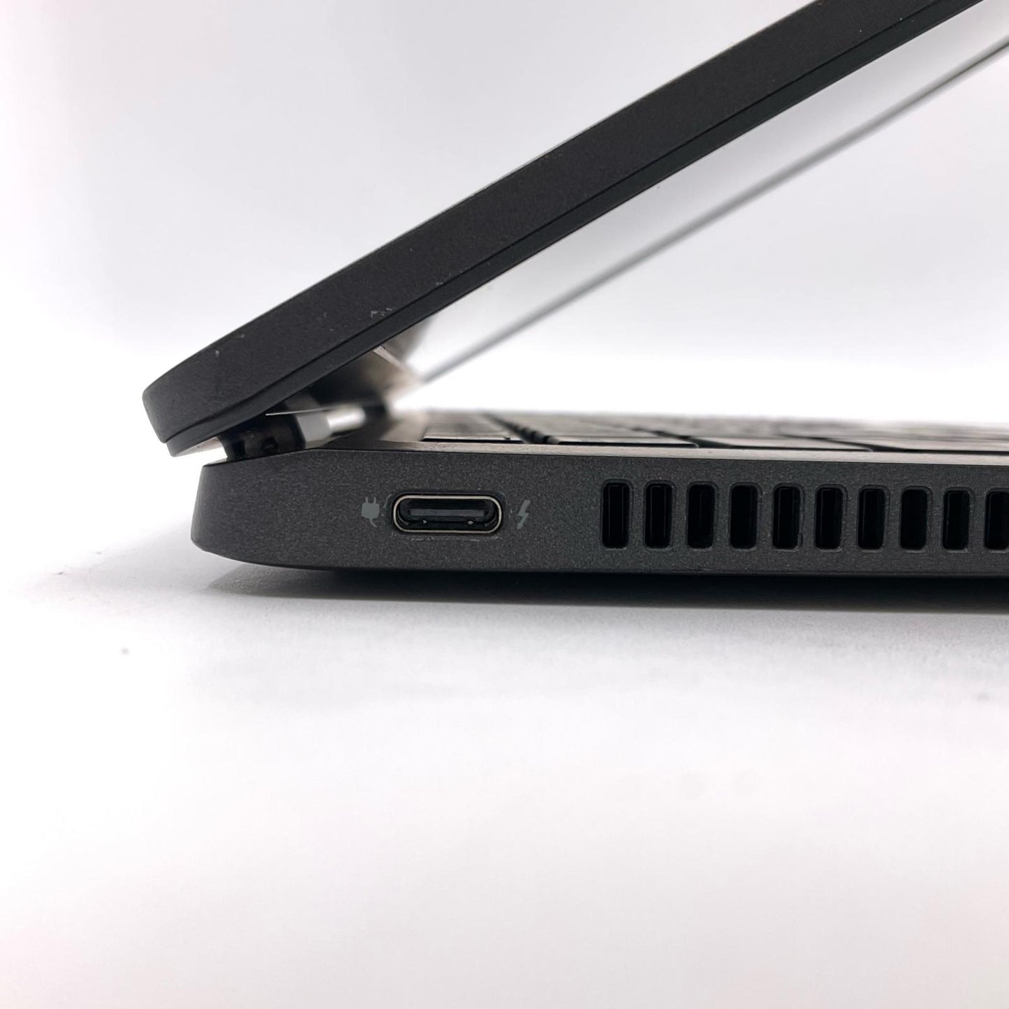 【全額返金保証】【最速発送】DELL Latitude 7330 i7-1255U 1.7GHz 16GB M.2 SSD 256GB 69.1% 動作確認済
