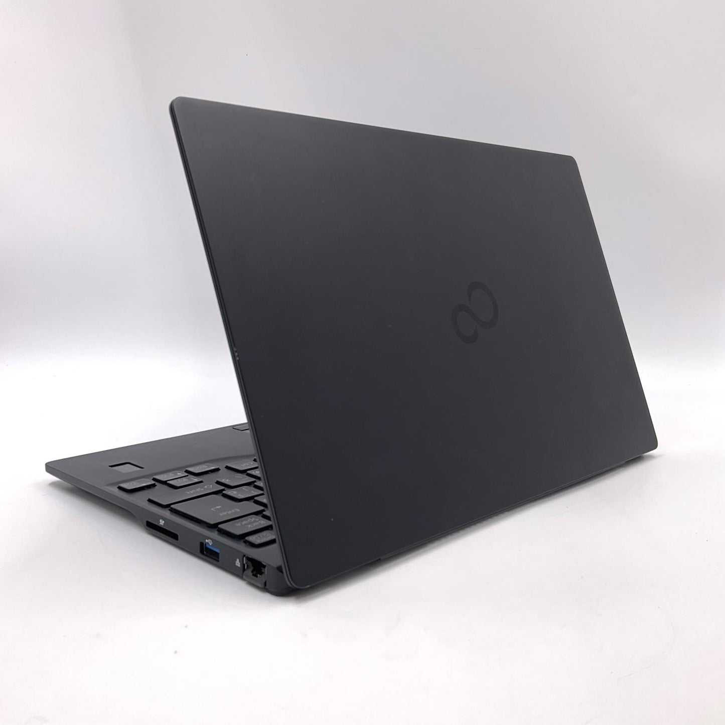【全額返金保証】【最速発送】富士通 LIFEBOOK U9312/K i5-1245U 1.6GHz 16GB M.2 SSD 256GB 73.9% 動作確認済