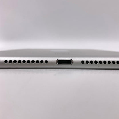 【全額返金保証】【最速発送】Apple iPad iPad mini 第5世代 Wi-Fi 7.9インチ 64GB シルバー Wi-Fi 動作確認済