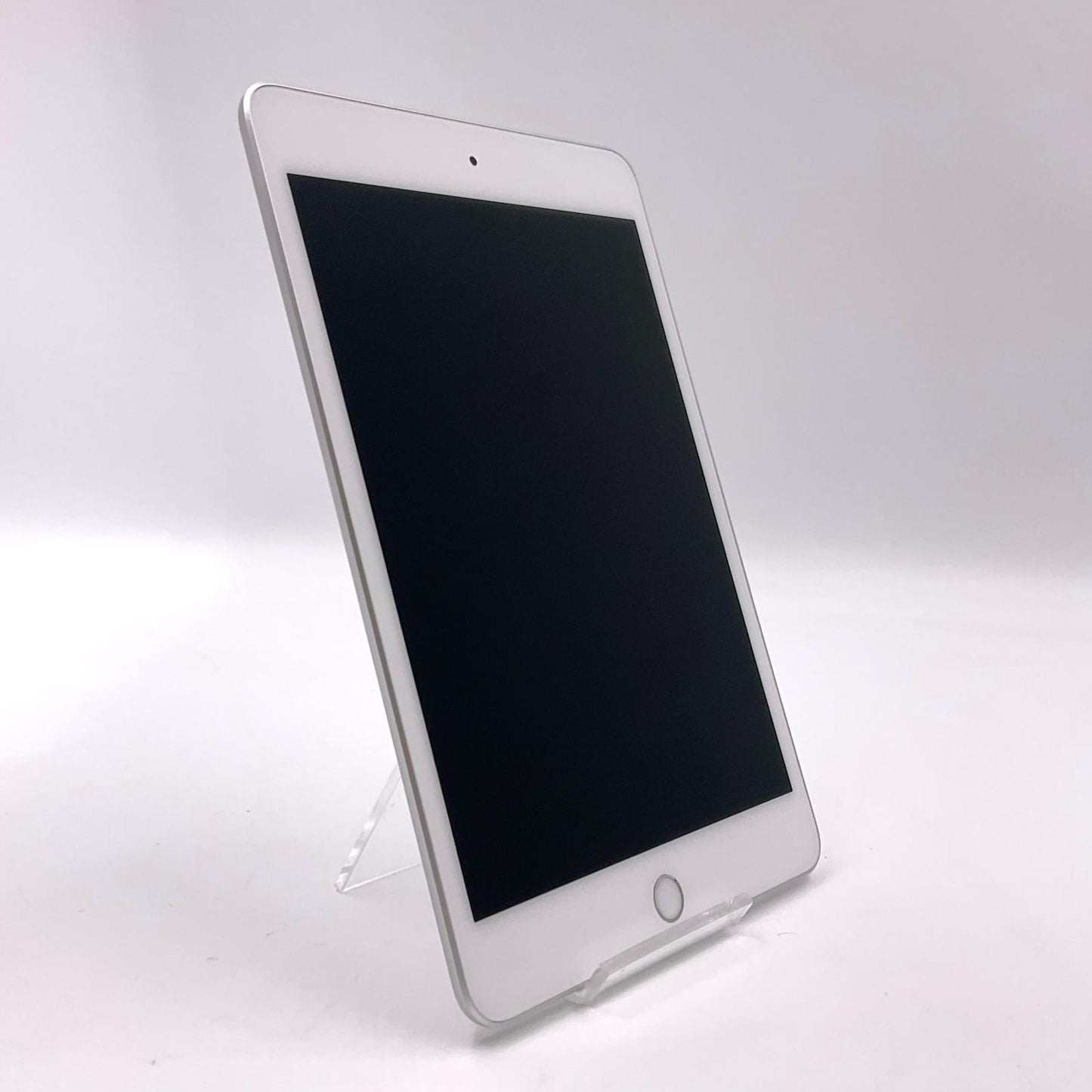 【全額返金保証】【最速発送】Apple iPad iPad mini 第5世代 Wi-Fi 7.9インチ 64GB シルバー Wi-Fi 動作確認済