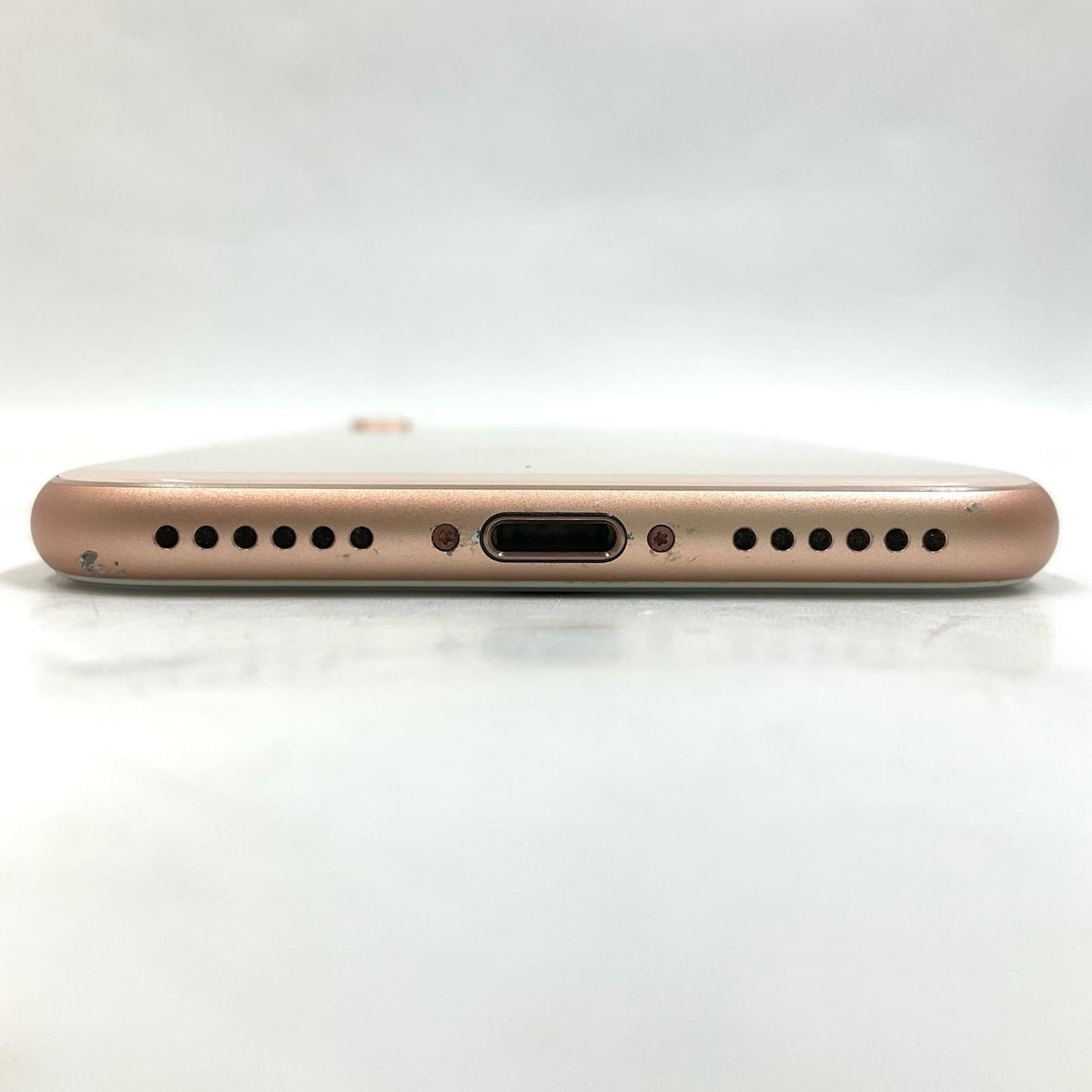 【全額返金保証】【最速発送】Apple iPhone iPhone 8 64GB ゴールド au SIMフリー 白ロム 美品 動作確認済 84%