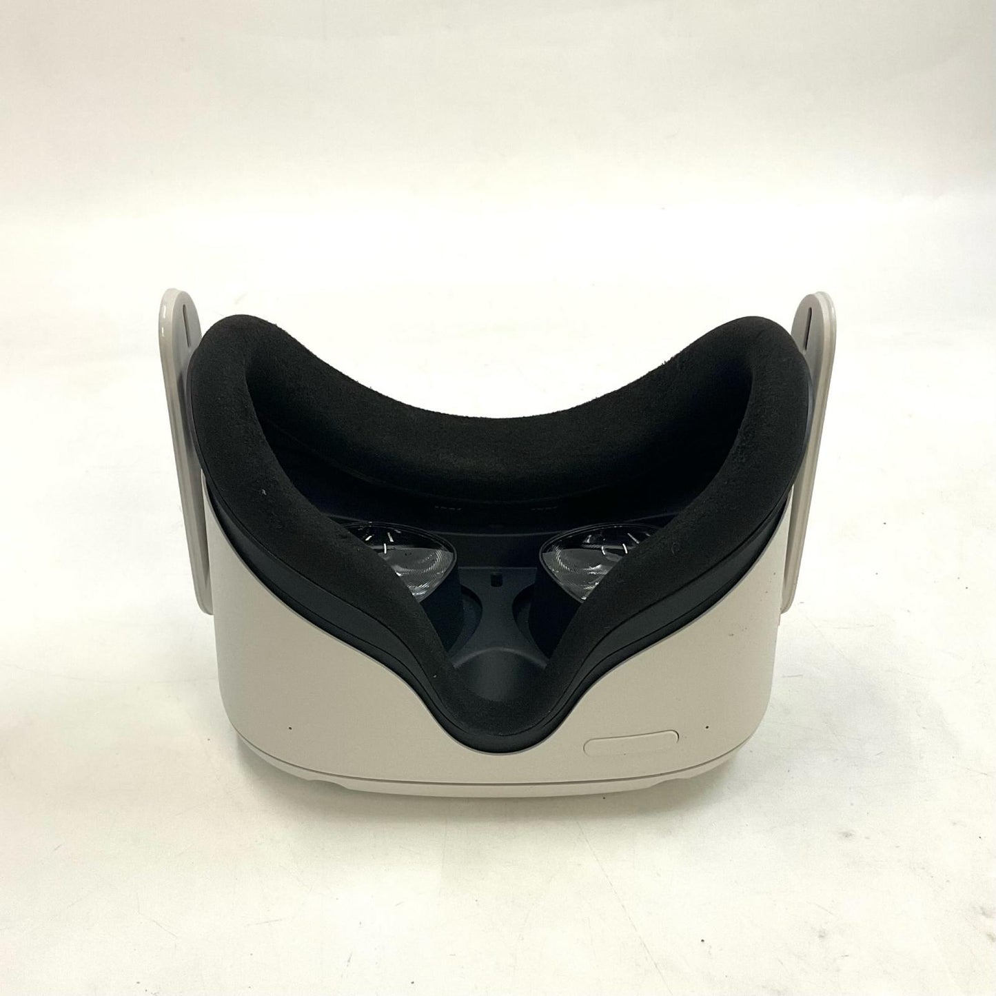 【全額返金保証】【最速発送】Meta（旧Oculus） Quest 2 KW49CM 美品 動作確認済