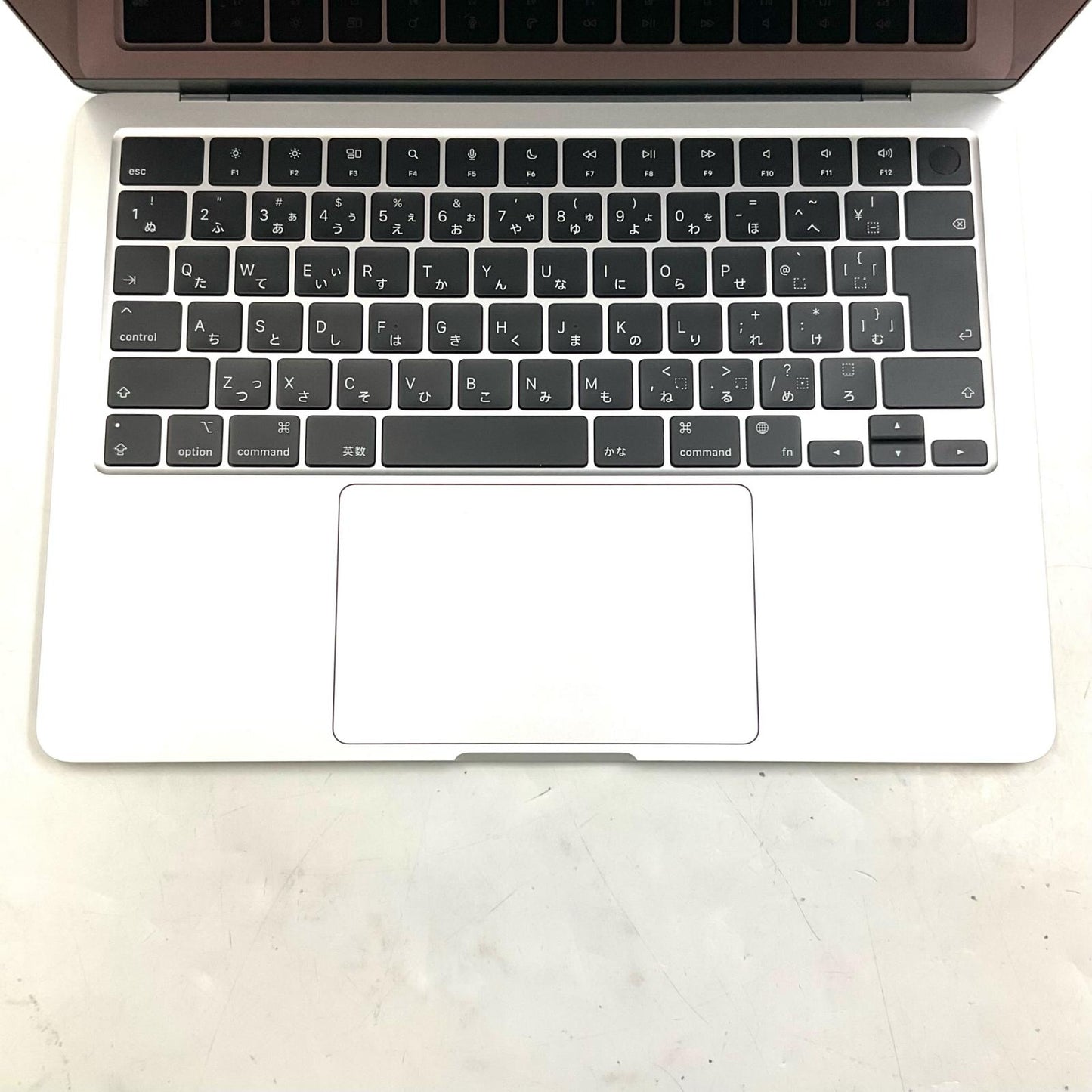 【全額返金保証】【最速発送】Apple MacBook Air 13インチ 2024 Apple M3 8GB 256GB シルバー 100% 美品 動作確認済