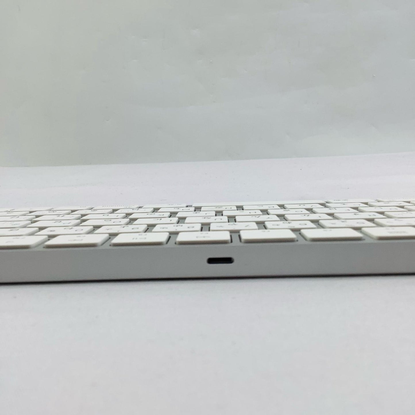 【全額返金保証】【最速発送】Apple Magic Keyboard MLA22J/A 美品 動作確認済