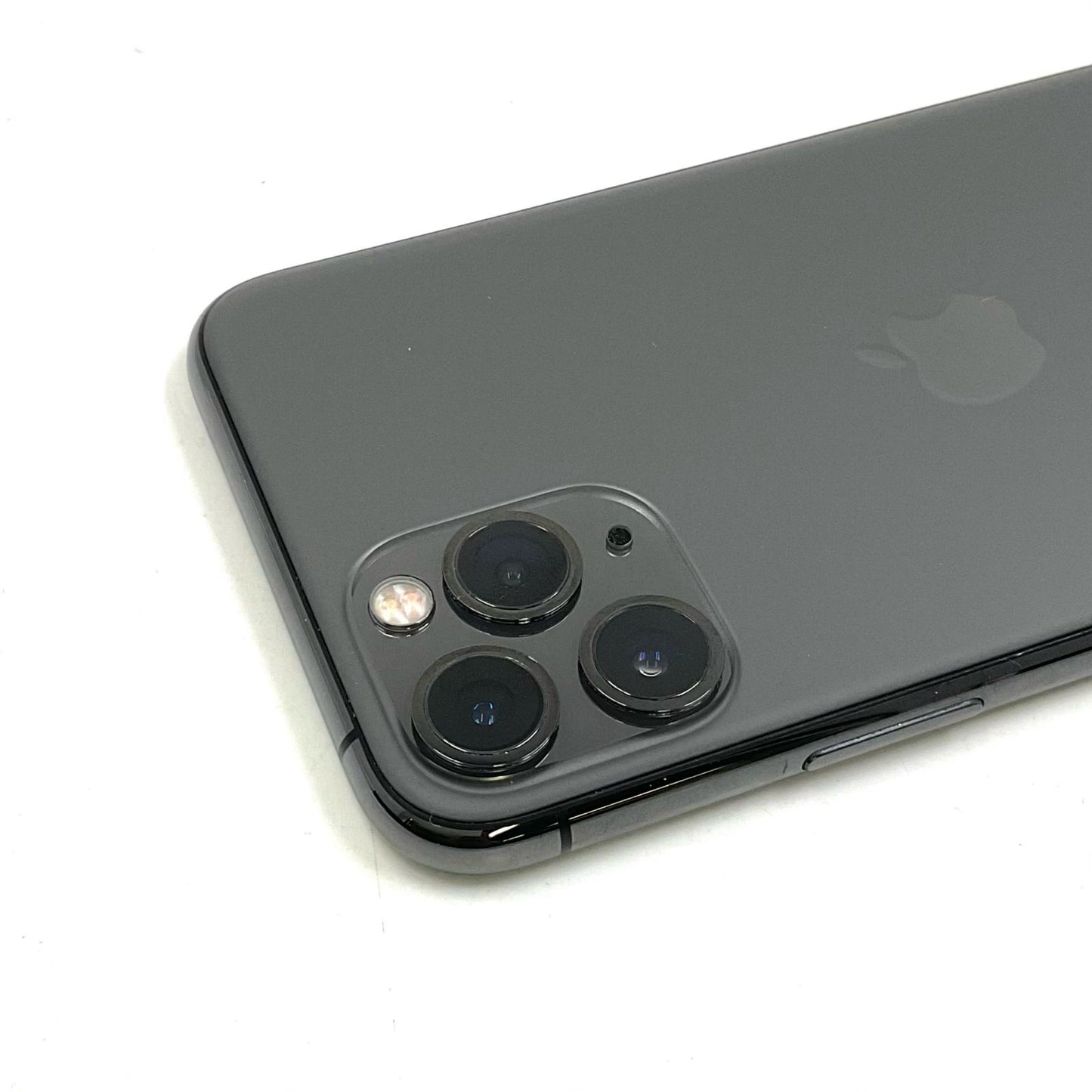 【全額返金保証】【最速発送】Apple iPhone iPhone 11 Pro 256GB スペースグレイ Softbank 白ロム 動作確認済 82%