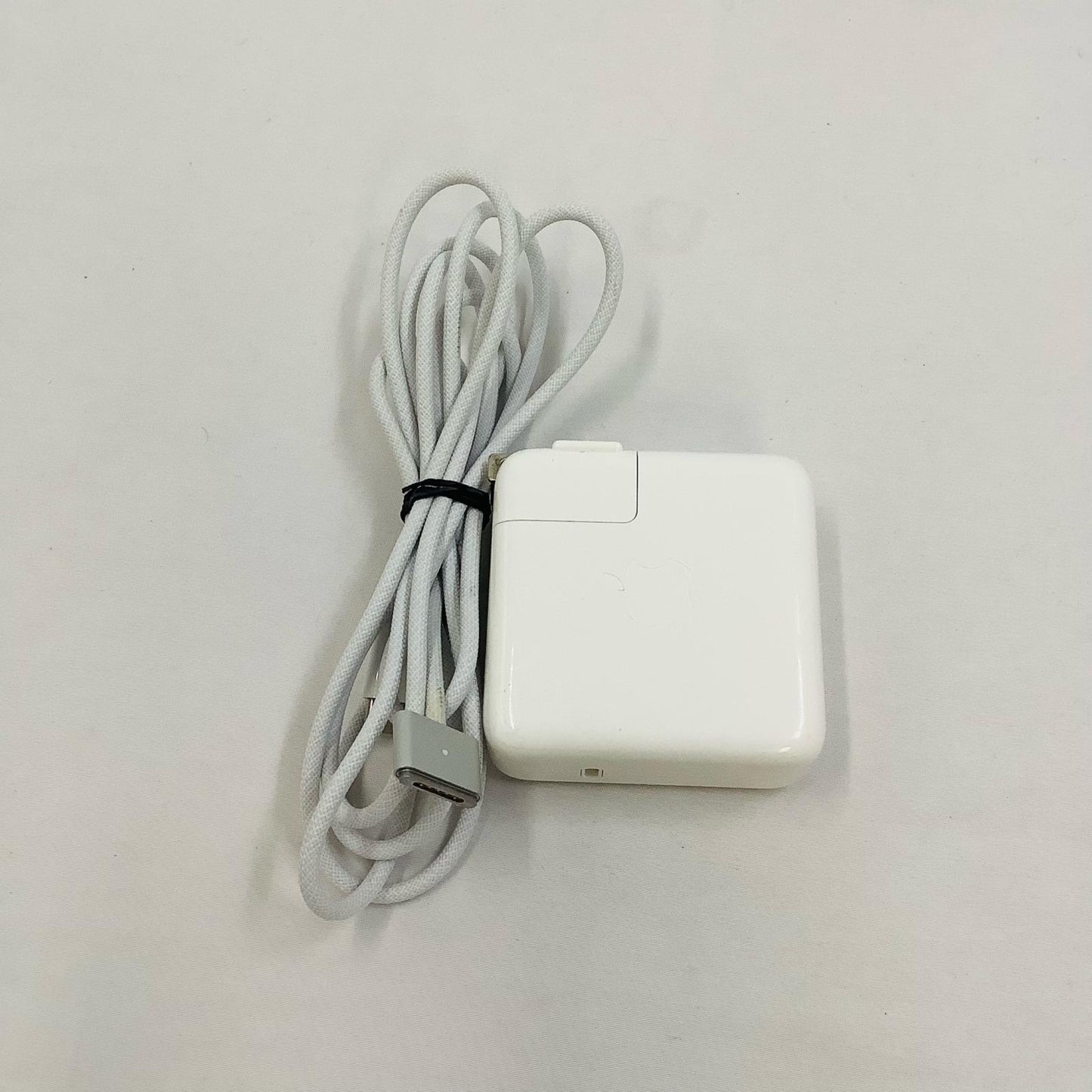 【全額返金保証】【最速発送】Apple MacBook Pro 14インチ 2023 M3 Pro 11コア 18 GB 512GB シルバー 100% 美品 動作確認済
