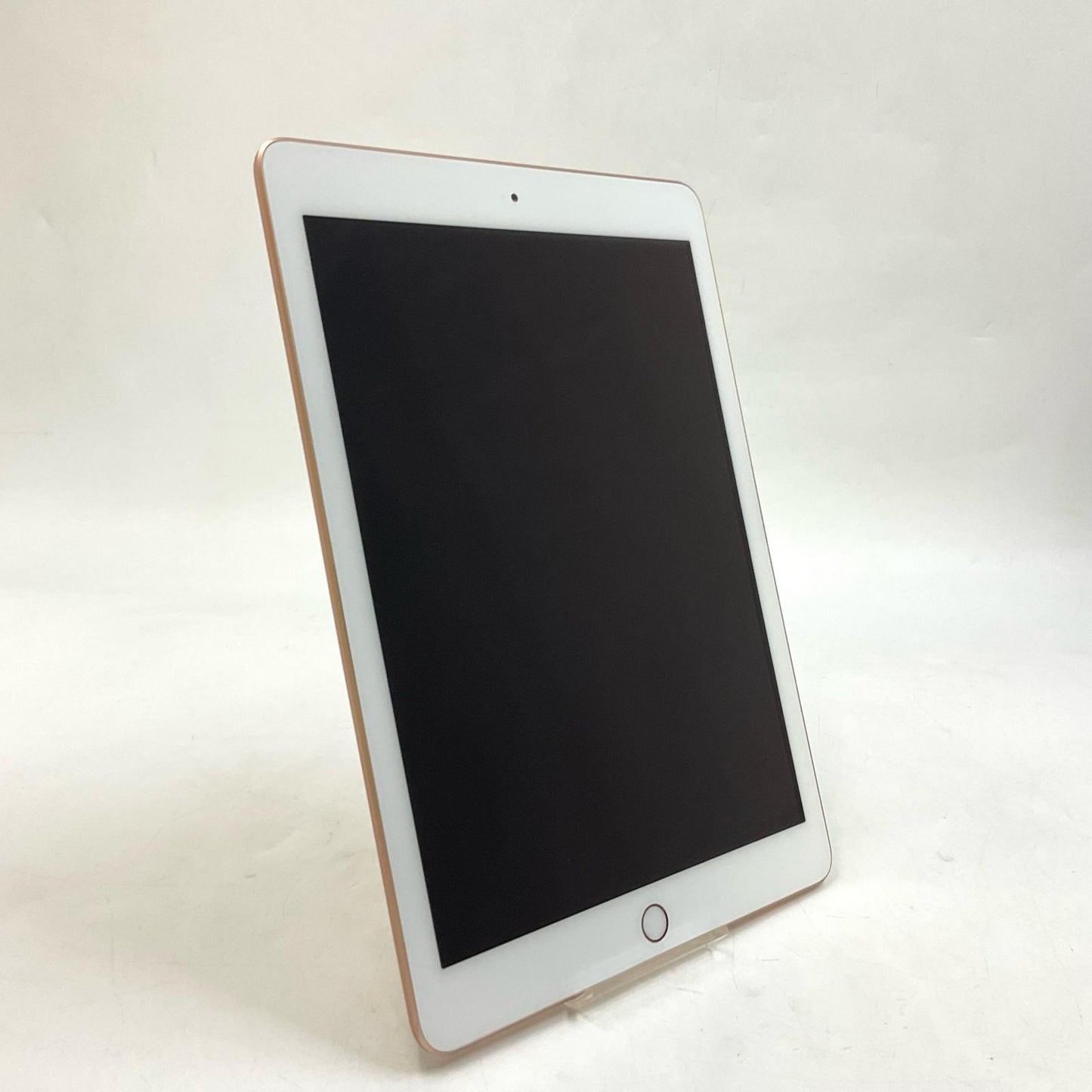 【全額返金保証】【最速発送】Apple iPad iPad 9.7インチ 第6世代 32GB ゴールド Wi-Fi 美品 動作確認済