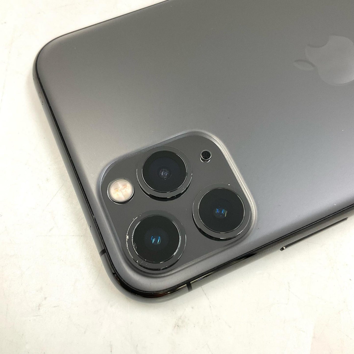 【最速発送】Apple iPhone iPhone 11 Pro 256GB スペースグレイ au SIMフリー 白ロム【難有】 100%