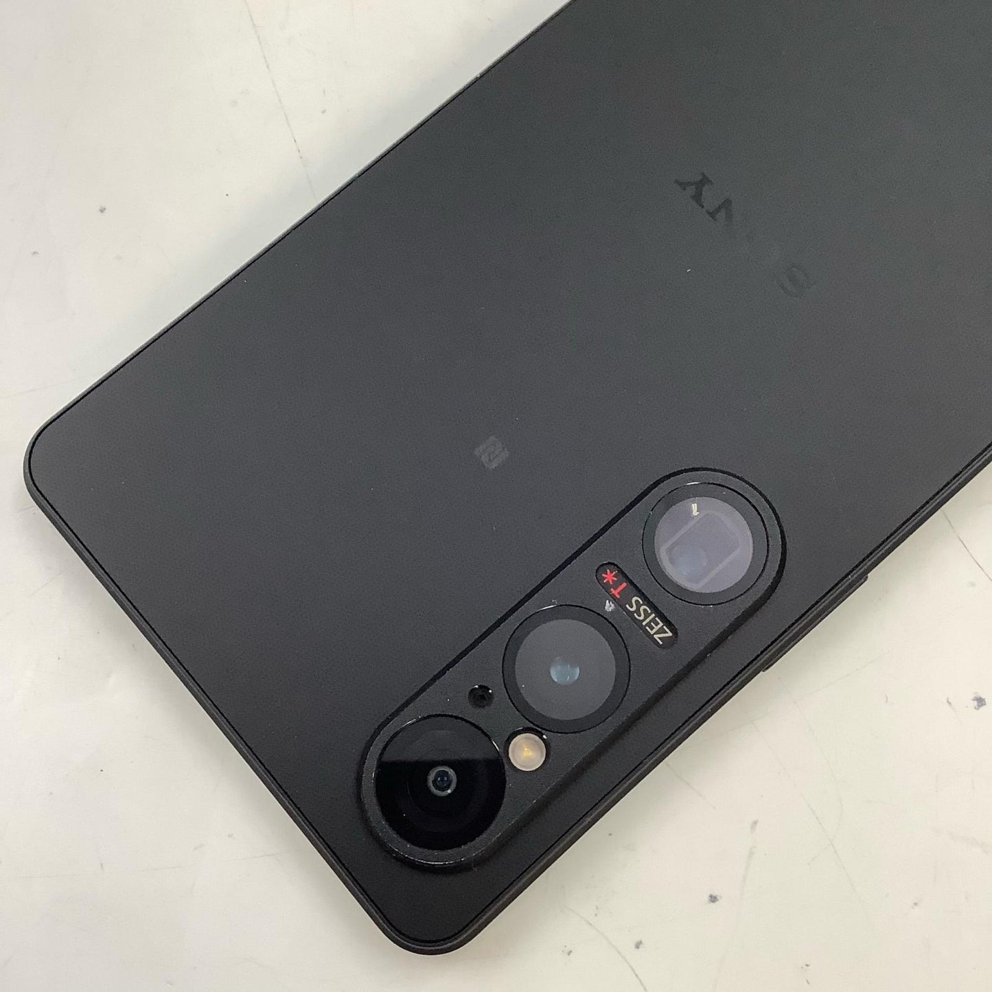 【全額返金保証】【最速発送】Sony Xperia 1 VI 256GB ブラック docomo SO-51E 白ロム 美品 動作確認済