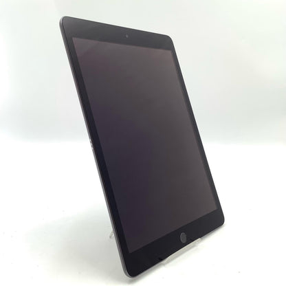 【全額返金保証】【最速発送】Apple iPad iPad 10.2インチ 第9世代 64GB スペースグレイ Wi-Fi 美品 動作確認済