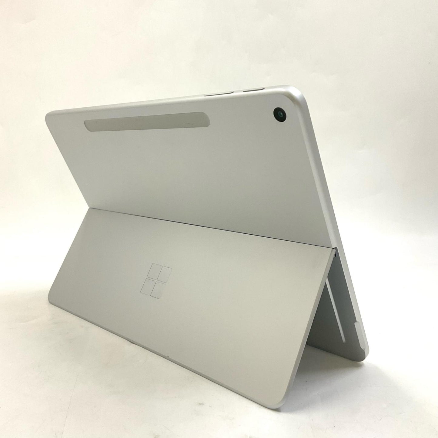 【全額返金保証】【最速発送】Microsoft Surface Pro 1st Edition 12インチ 2110 Snapdragon X Plus (8-core) @ 3.30 GHz 16GB SSD 256GB 100% 美品 動作確認済