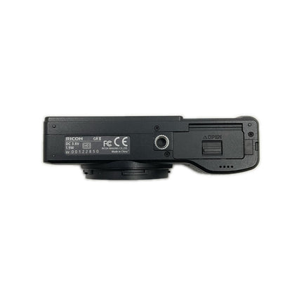 【全額返金保証】【最速発送】RICOH コンパクトデジタルカメラ GR II 美品 動作確認済