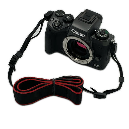 【全額返金保証】【最速発送】 デジタル一眼 EOS M5 ボディ 動作確認済