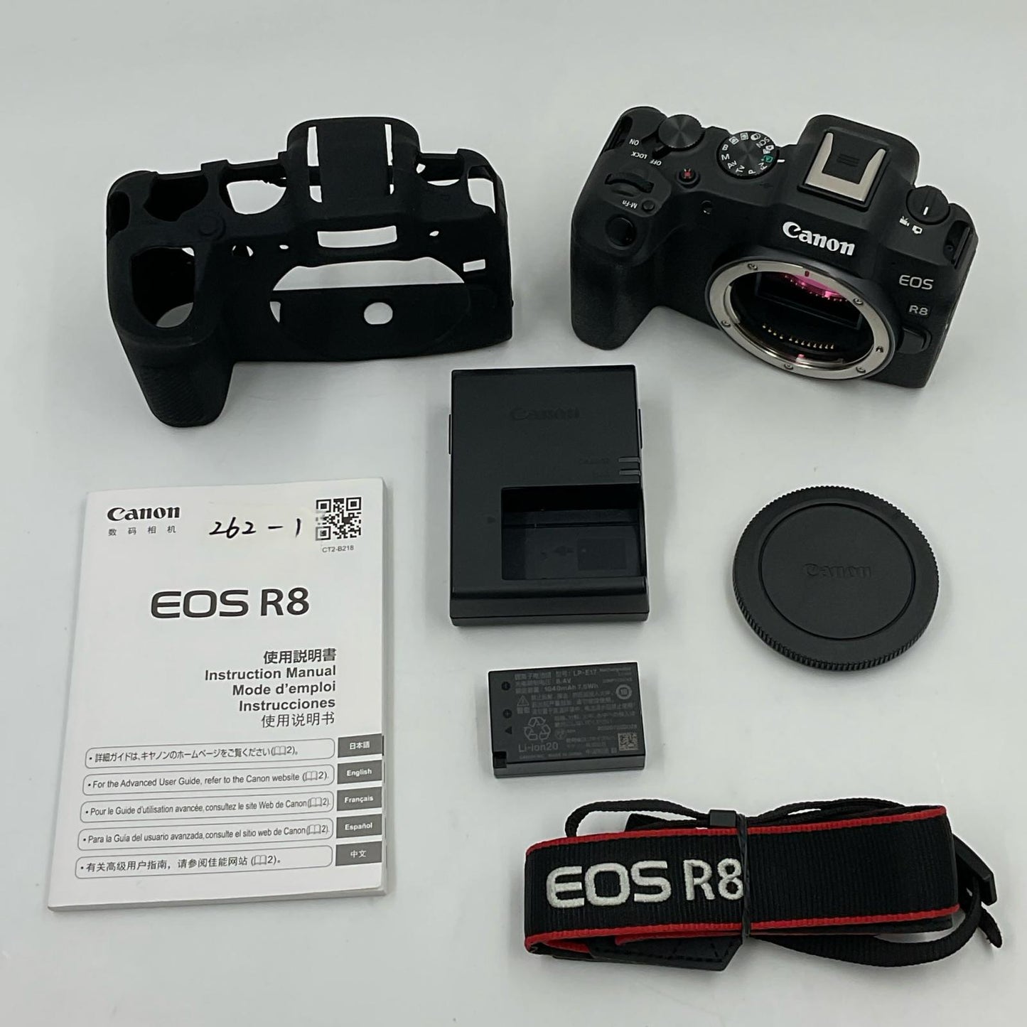 【全額返金保証】【最速発送】 デジタル一眼 EOS R8 ボディ 美品 動作確認済