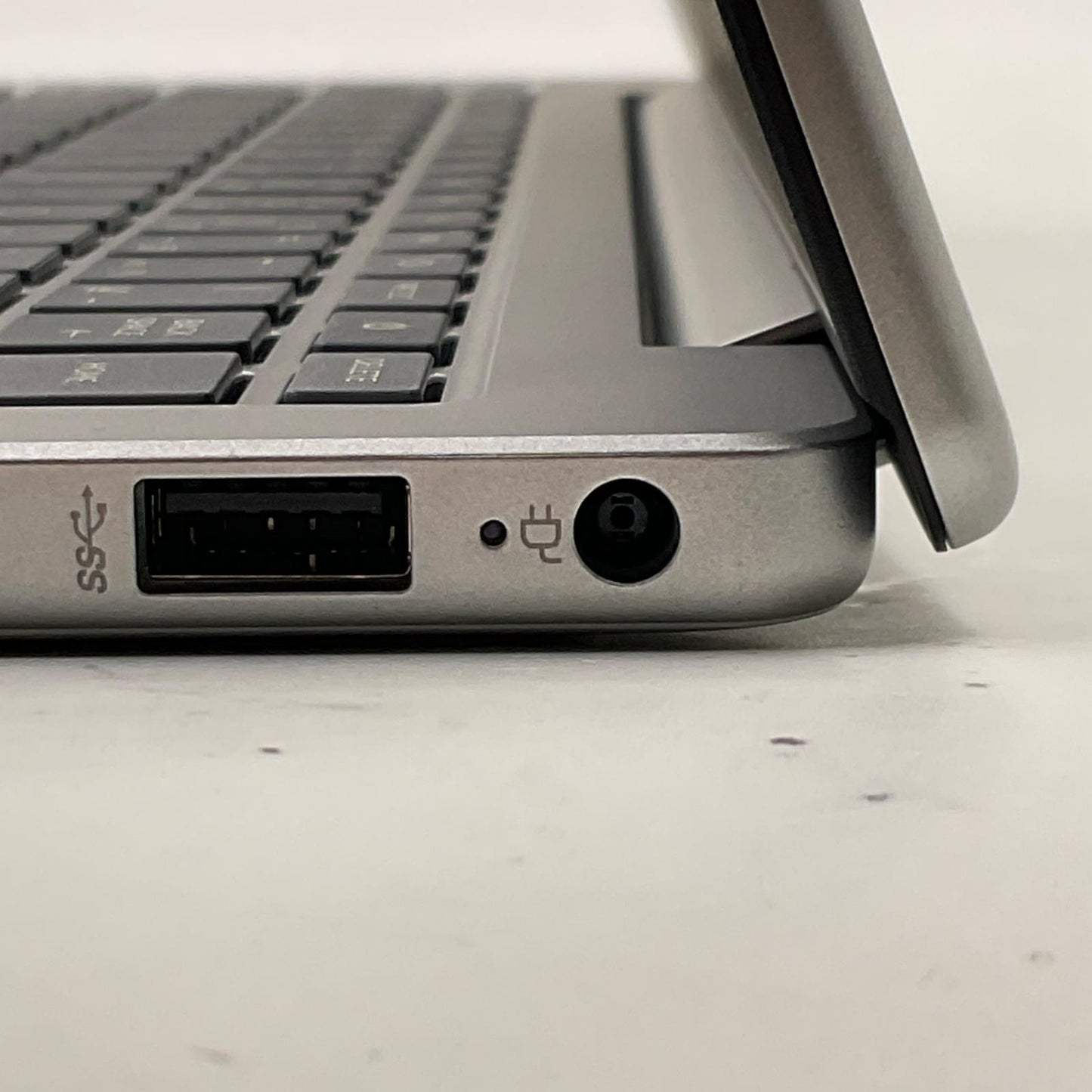 【全額返金保証】【最速発送】HP 14-ep1108TU Core Ultra 5 125H 1.2GHz 16GB M.2 SSD 512GB 100% 美品 動作確認済