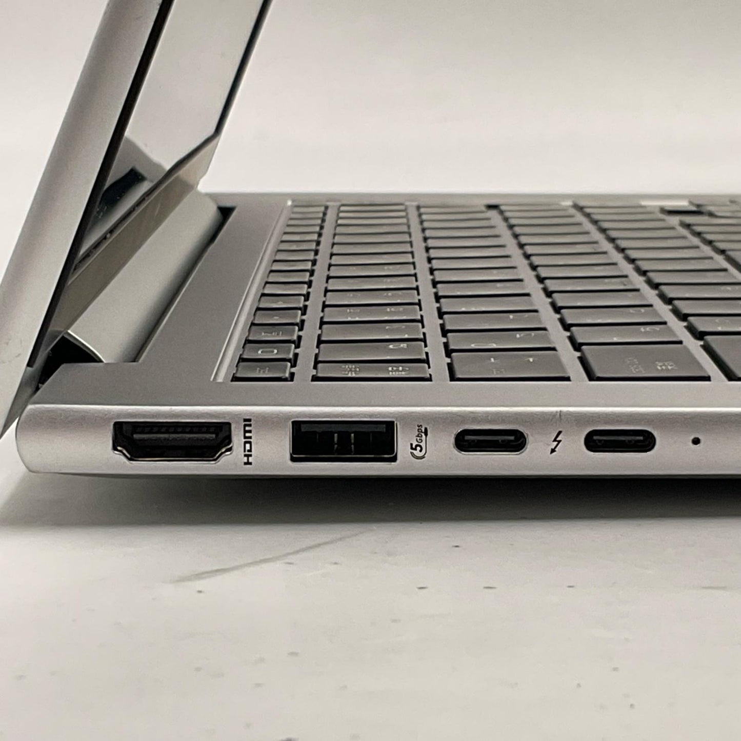 【全額返金保証】【最速発送】HP Elitebook 840 G11 Core Ultra 5 135H 1.6GHz 16GB M.2 SSD 256GB 97.0% 動作確認済
