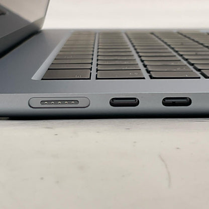 【全額返金保証】【最速発送】Apple MacBook Air Air 15.3インチ 2026 M5 10コア 24GB 1TB スペースグレイ 100% 美品 動作確認済