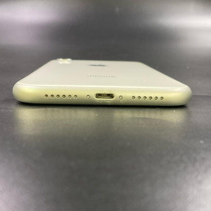 【全額返金保証】【最速発送】Apple iPhone iPhone XR 256GB ホワイト SIMフリー 白ロム 美品 動作確認済 77%